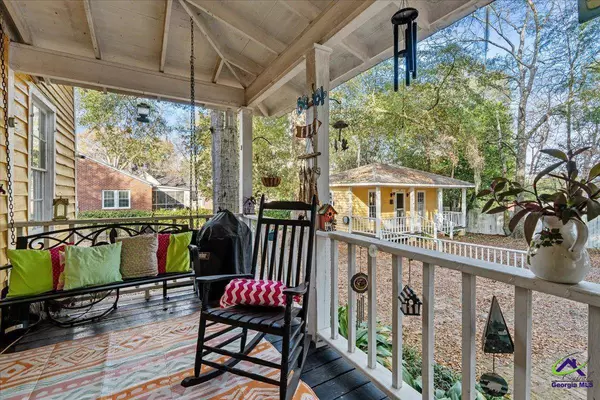 66 Merritt Street, Hawkinsville, GA 31036