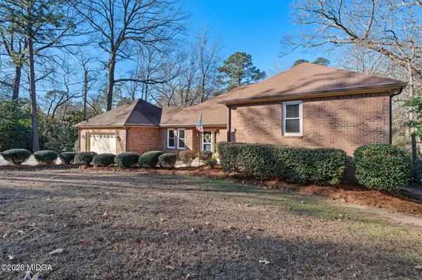107 Laurel Oak Lane, Warner Robins, GA 31093