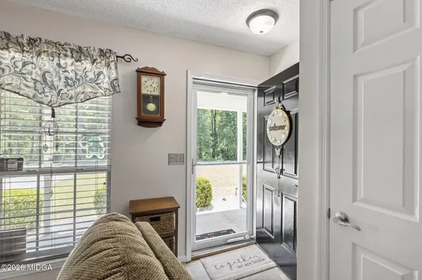305 N Lake Drive, Perry, GA 31069