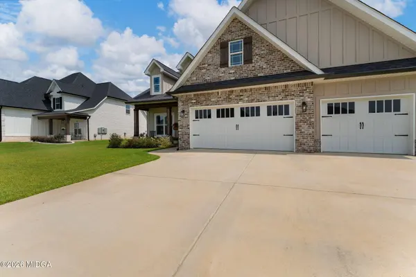 213 Old Hollow Way, Kathleen, GA 31047