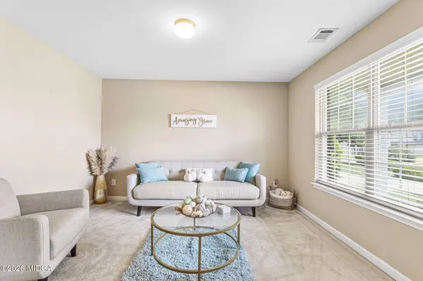 210 Haywood Drive, Kathleen, GA 31047
