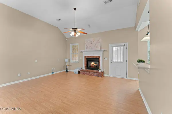 223 Loudon Hill Drive, Warner Robins, GA 31088