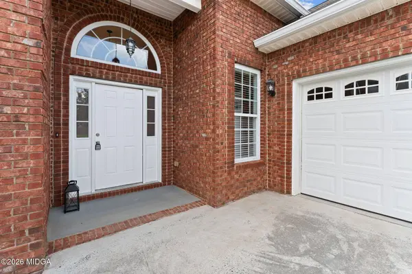 223 Loudon Hill Drive, Warner Robins, GA 31088