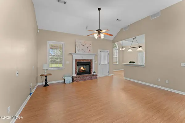 223 Loudon Hill Drive, Warner Robins, GA 31088