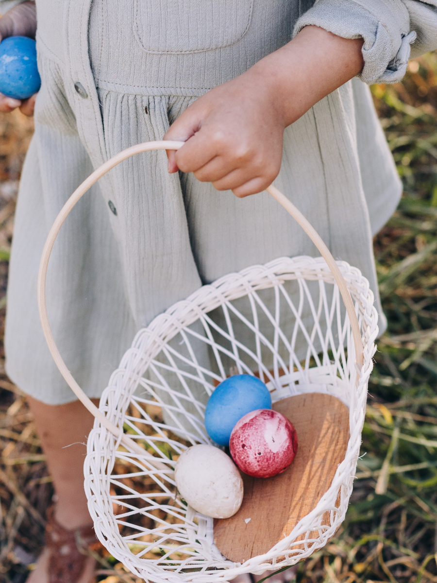 Spring easter egg hunt