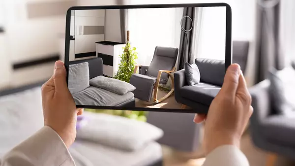 How AI & PropTech Are Redefining Real Estate in 2025: Insights for Agents & Homeowners