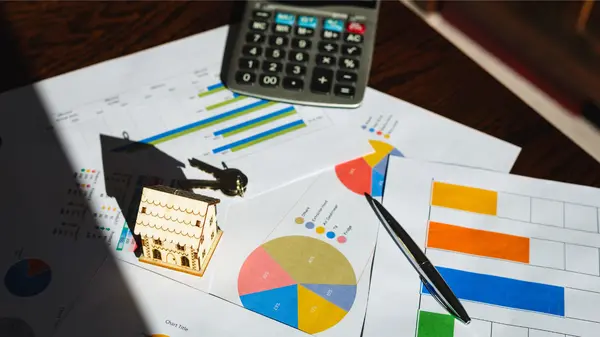 What is a CMA in Real Estate? Why You Should Rely on a Real Estate Expert Over Automated Estimates,Maiyah Jimenez