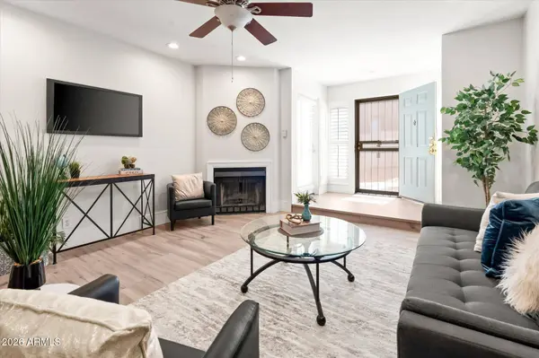 1820 E MORTEN Avenue #119, Phoenix, AZ 85020