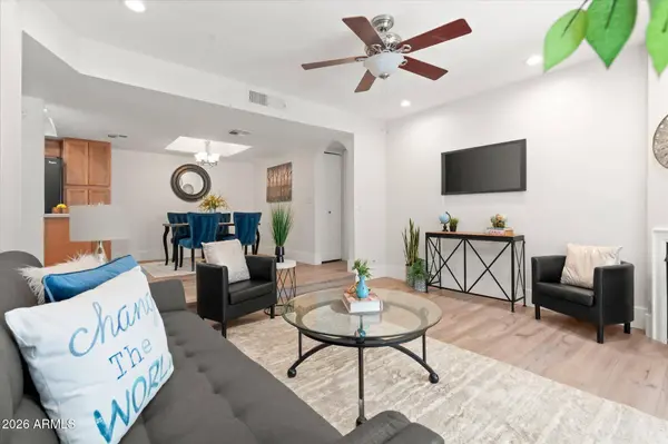 1820 E MORTEN Avenue #119, Phoenix, AZ 85020