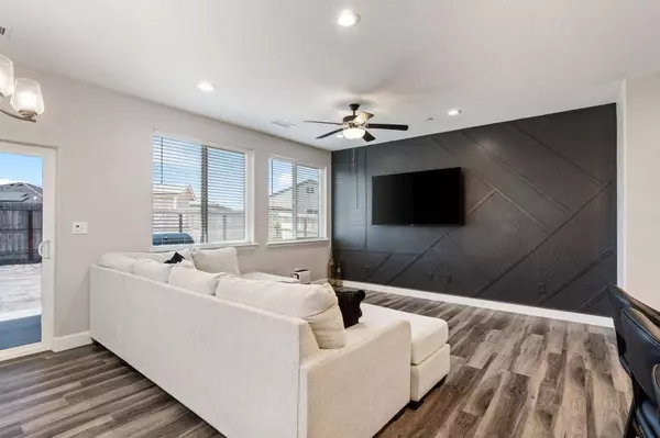 1183 Bristlecone DR, Madera, CA 93638