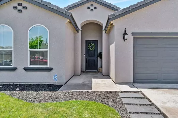 1183 Bristlecone DR, Madera, CA 93638