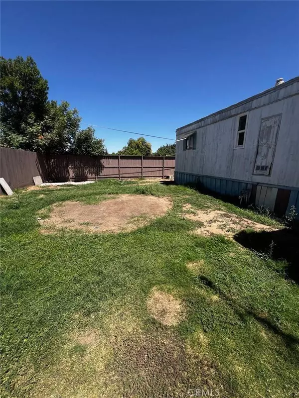 3138 W Dakota AVE #126, Fresno, CA 93722