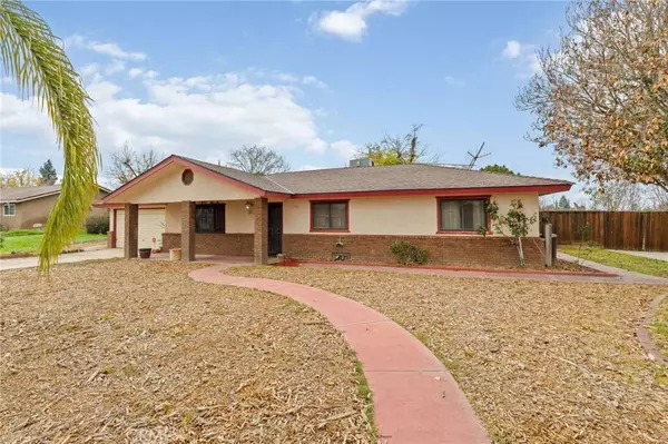 17214 Crescent DR, Madera, CA 93638