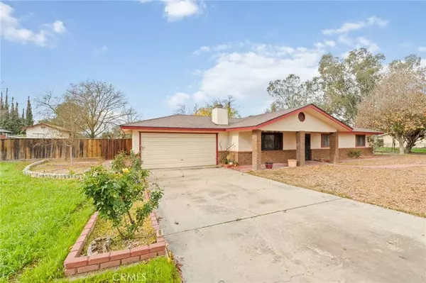 17214 Crescent DR, Madera, CA 93638