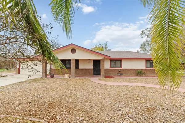 17214 Crescent DR, Madera, CA 93638