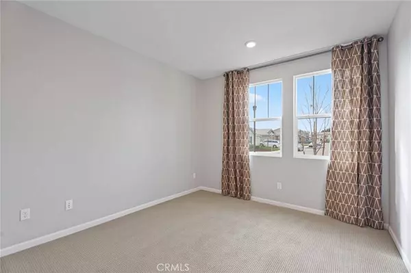 3215 Lourdes, Clovis, CA 93619