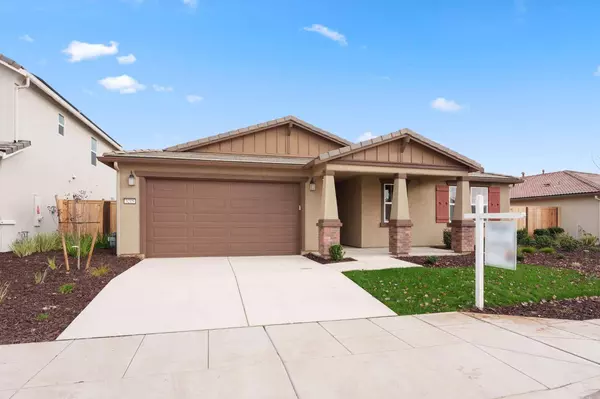 3215 Lourdes AVE, Clovis, CA 93619