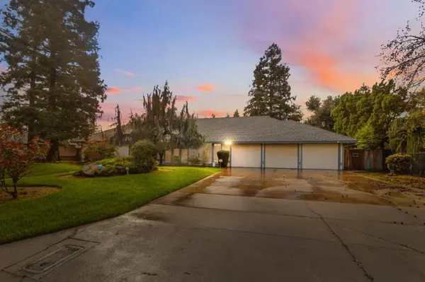 6479 N Blosser AVE, Fresno, CA 93711