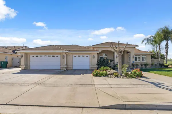 3296 Hollow AVE, Madera, CA 93637