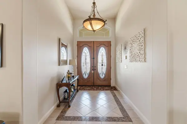 3296 Hollow AVE, Madera, CA 93637