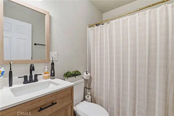 4530 E Mckenzie, Fresno, CA 93702