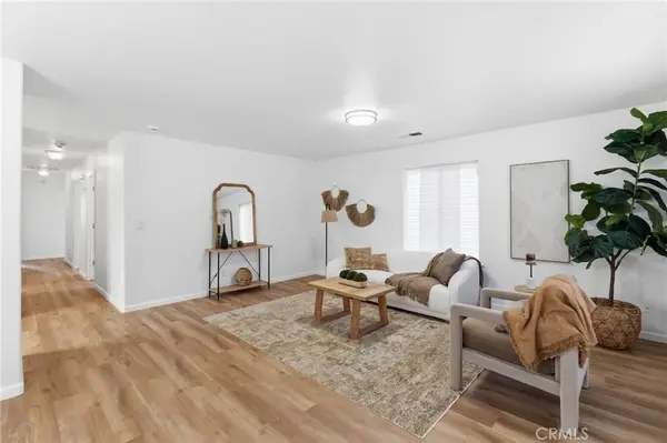 1588 Michoacan CT, Madera, CA 93638