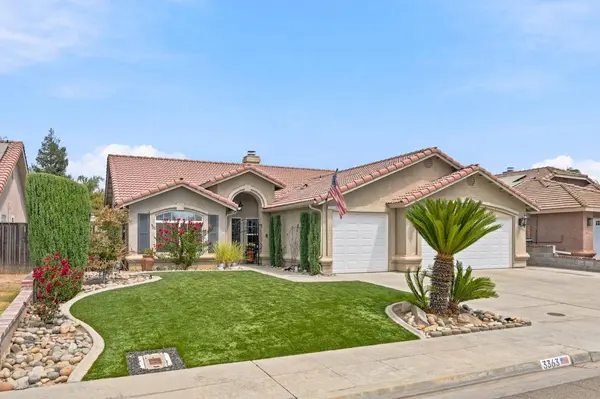 3363 Cambria AVE, Madera, CA 93637