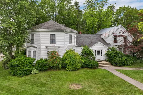 217 South Main ST, Wolfeboro, NH 03894