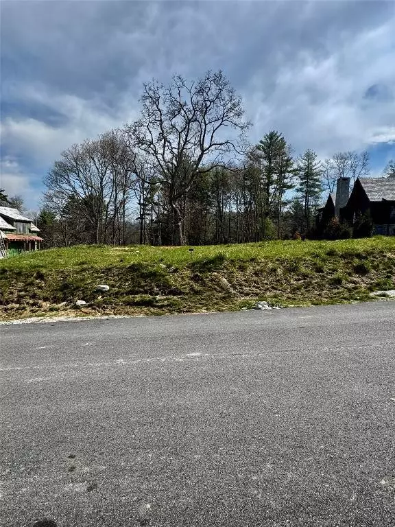 Lot 8 Sanctuary Ridge RD, Highlands, NC 28741