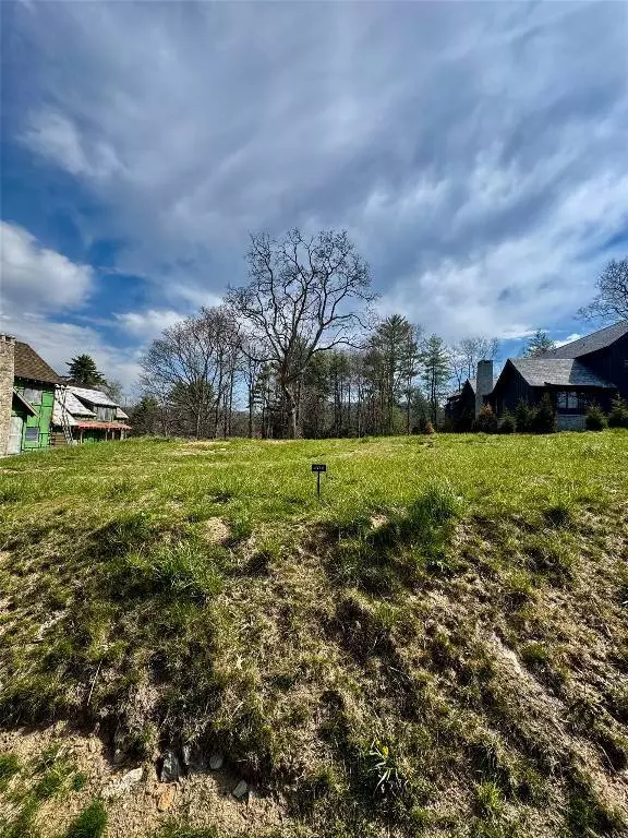 Lot 8 Sanctuary Ridge RD, Highlands, NC 28741