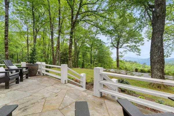 314 Broadview CIR, Highlands, NC 28741