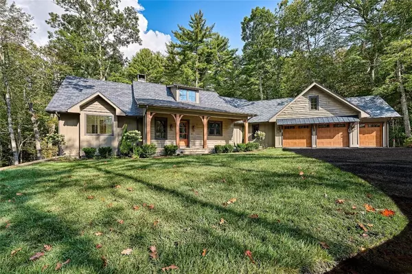 203 Norton Ridge LN, Cashiers, NC 28717