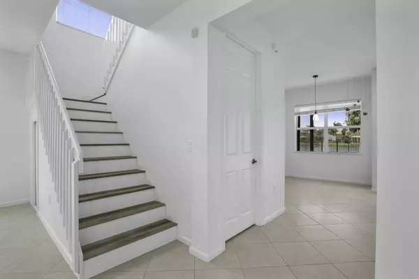 10960 Bitternut Hickory LN, Boynton Beach, FL 33437