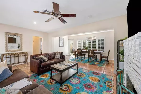 1928 NE 7th Pl, Fort Lauderdale, FL 33304