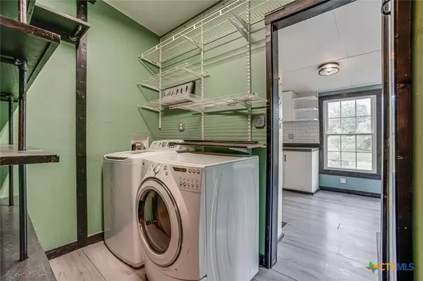 104 Northview LN, Kendalia, TX 78027