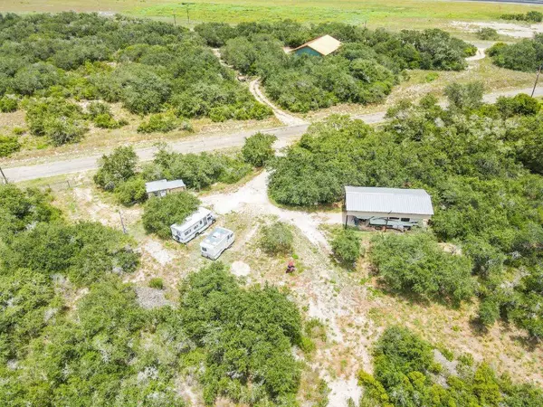 120 Wishert, Rockport, TX 78382