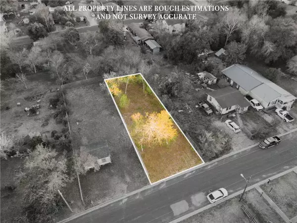 1405 W Springer ST, Beeville, TX 78102