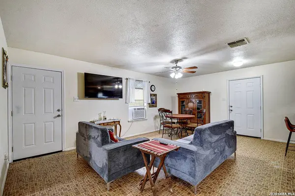 311 N 3RD ST, Christine, TX 78012