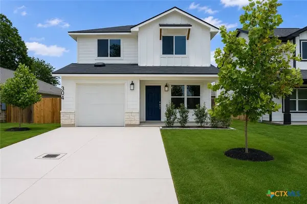 304 West Martindale St, Seguin, TX 78155