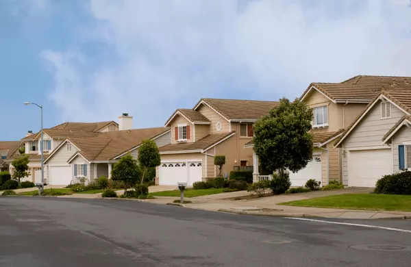 Why 1 in 3 Homes Don’t Sell the First Time—and How You Can Beat the Odds