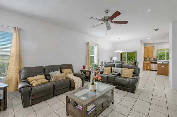 3024 GIRVAN DR, Land O Lakes, FL 34638