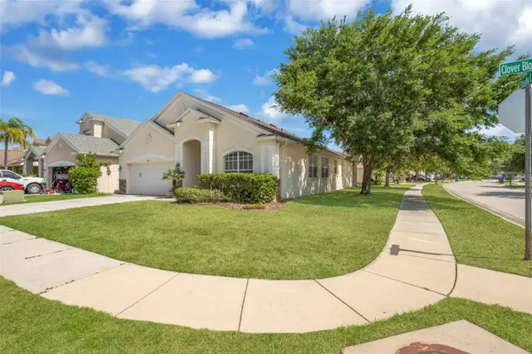 3415 CLOVER BLOSSOM CIR, Land O Lakes, FL 34638