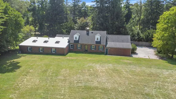 212 Welsh Hills Road, Granville, OH 43023