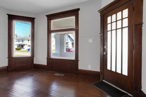 193 Central Avenue, Newark, OH 43055