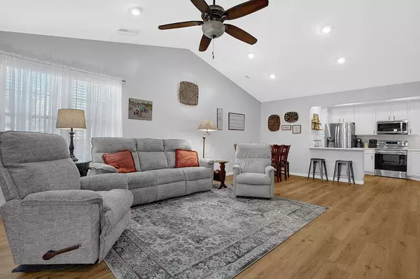 594 Piney Glen Drive, Columbus, OH 43230