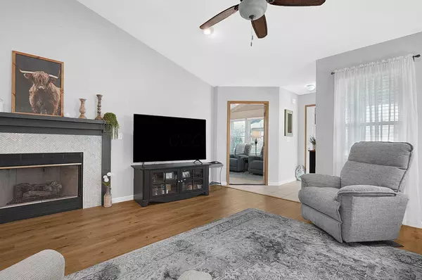 594 Piney Glen Drive, Columbus, OH 43230