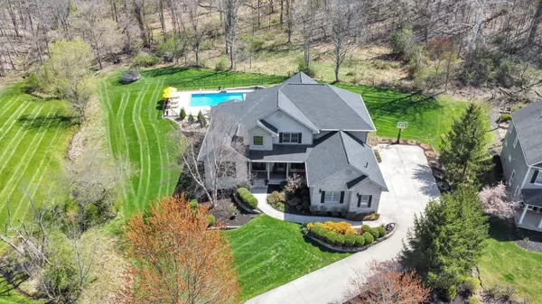 419 Glyn Tawel Drive, Granville, OH 43023