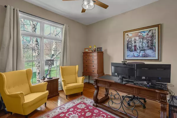 419 Glyn Tawel Drive, Granville, OH 43023