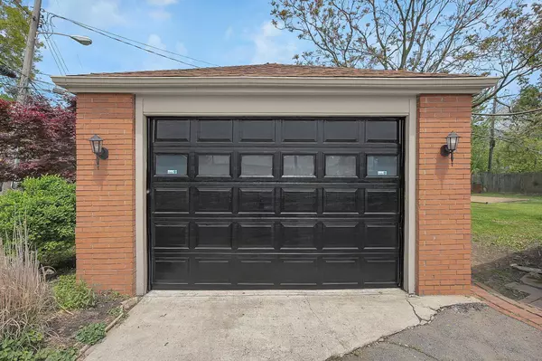 1550 Frank Road, Columbus, OH 43223