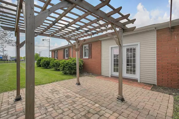 1550 Frank Road, Columbus, OH 43223